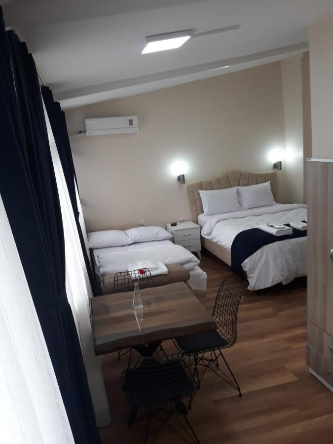 Taksim Pera Aparts Aparthotel Estambul Exterior foto