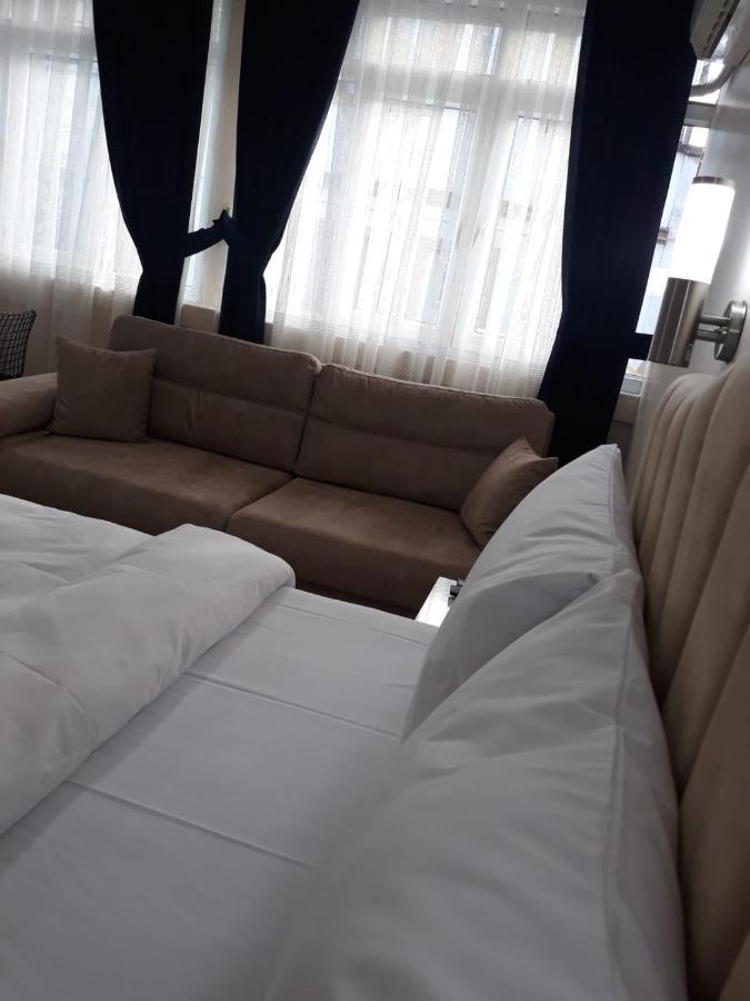 Taksim Pera Aparts Aparthotel Estambul Exterior foto